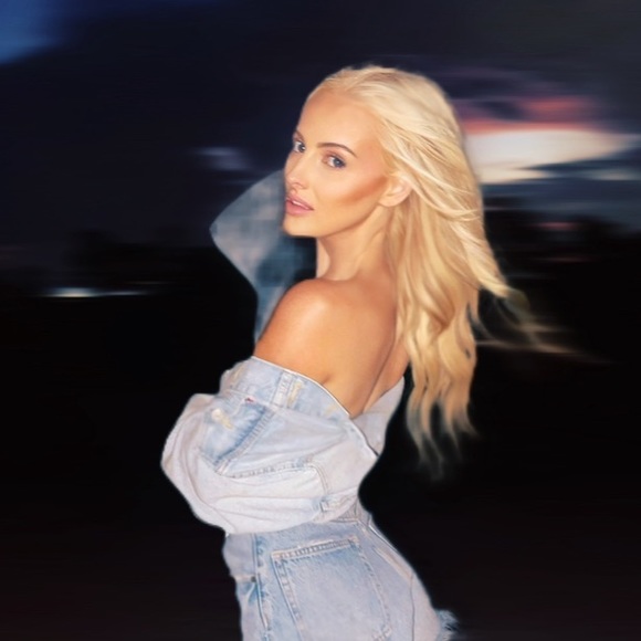 daniellerose11